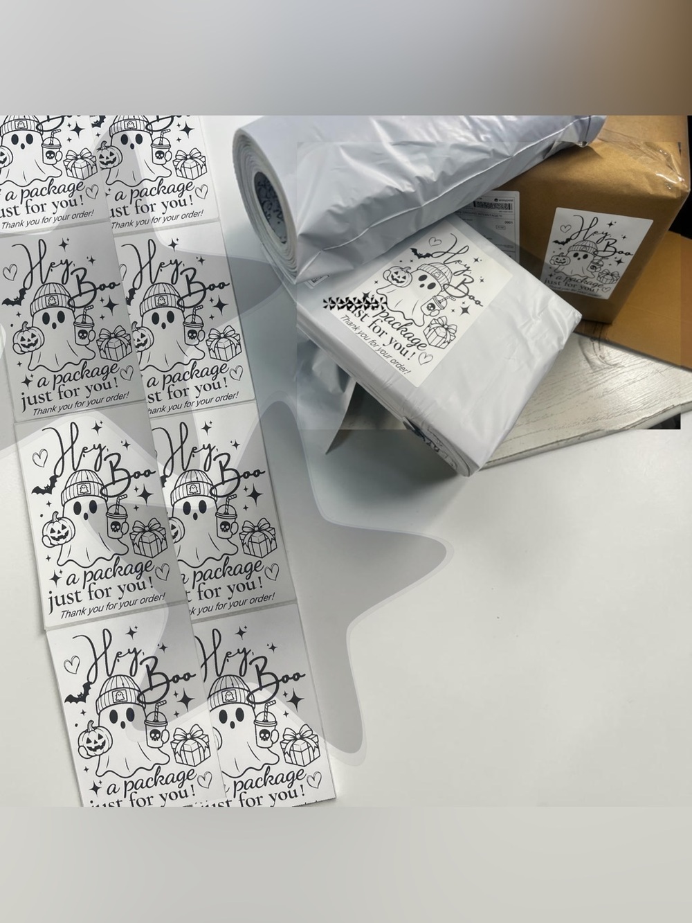 25 Halloween Packaging labels - White & Black 4x6